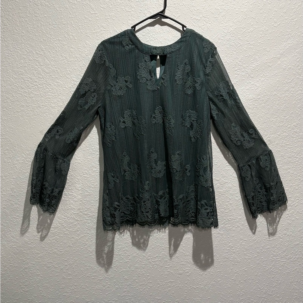 Ultra Pink Dark Green Lace Blouse with‎ Bell Sleeves